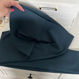 PENDING SALE - dark blue leggings